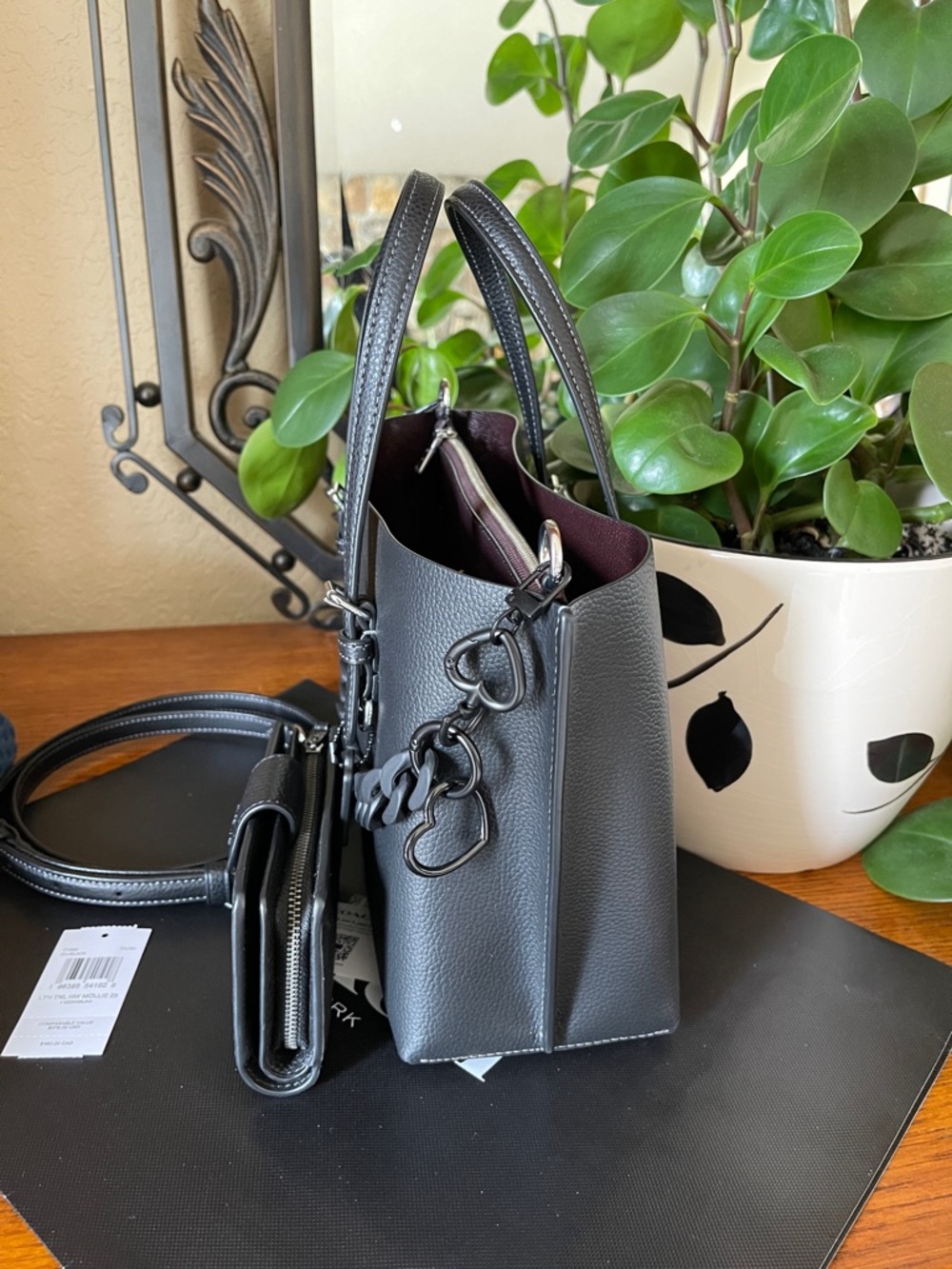 NWT Coach Black Mollie 25 Tote with Chain Strap and Matching Wallet - Picture 5 of 13